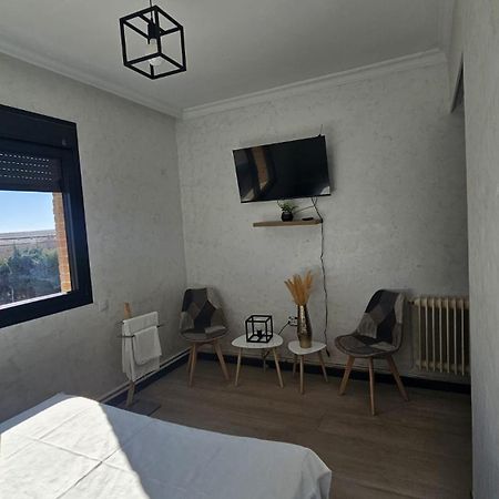 Hotel Restaurante El Patas Corral de Almaguer 외부 사진