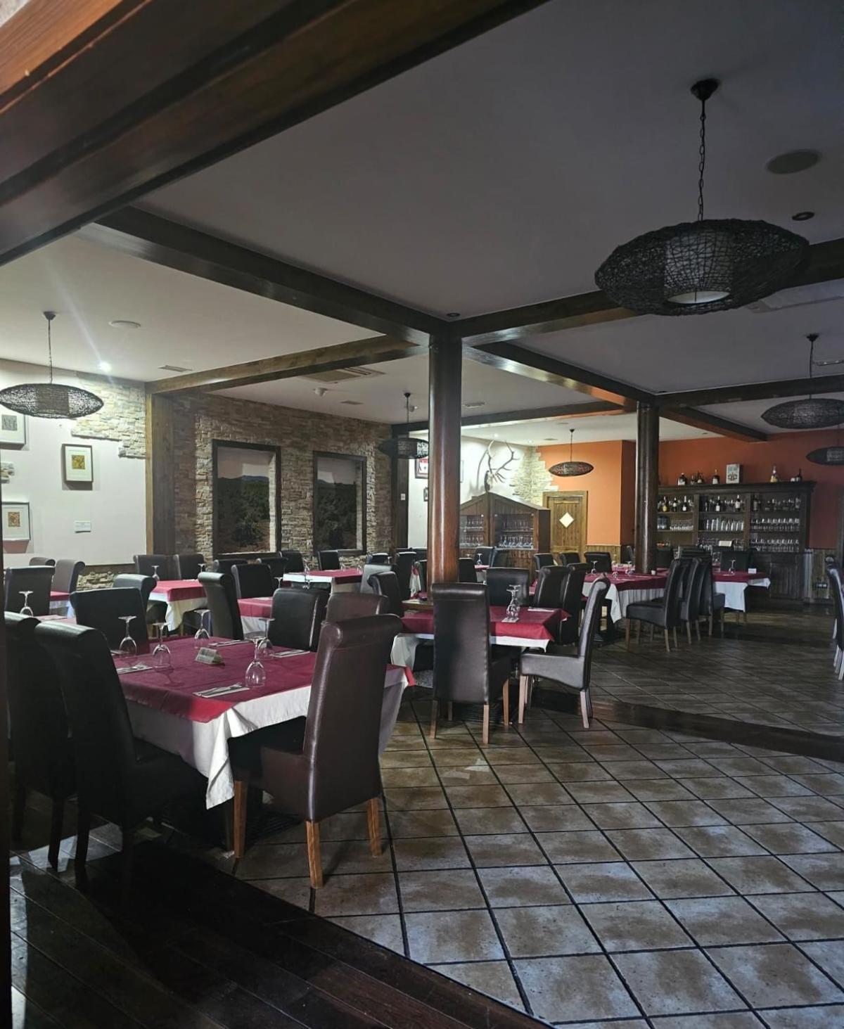 Hotel Restaurante El Patas Corral de Almaguer 외부 사진