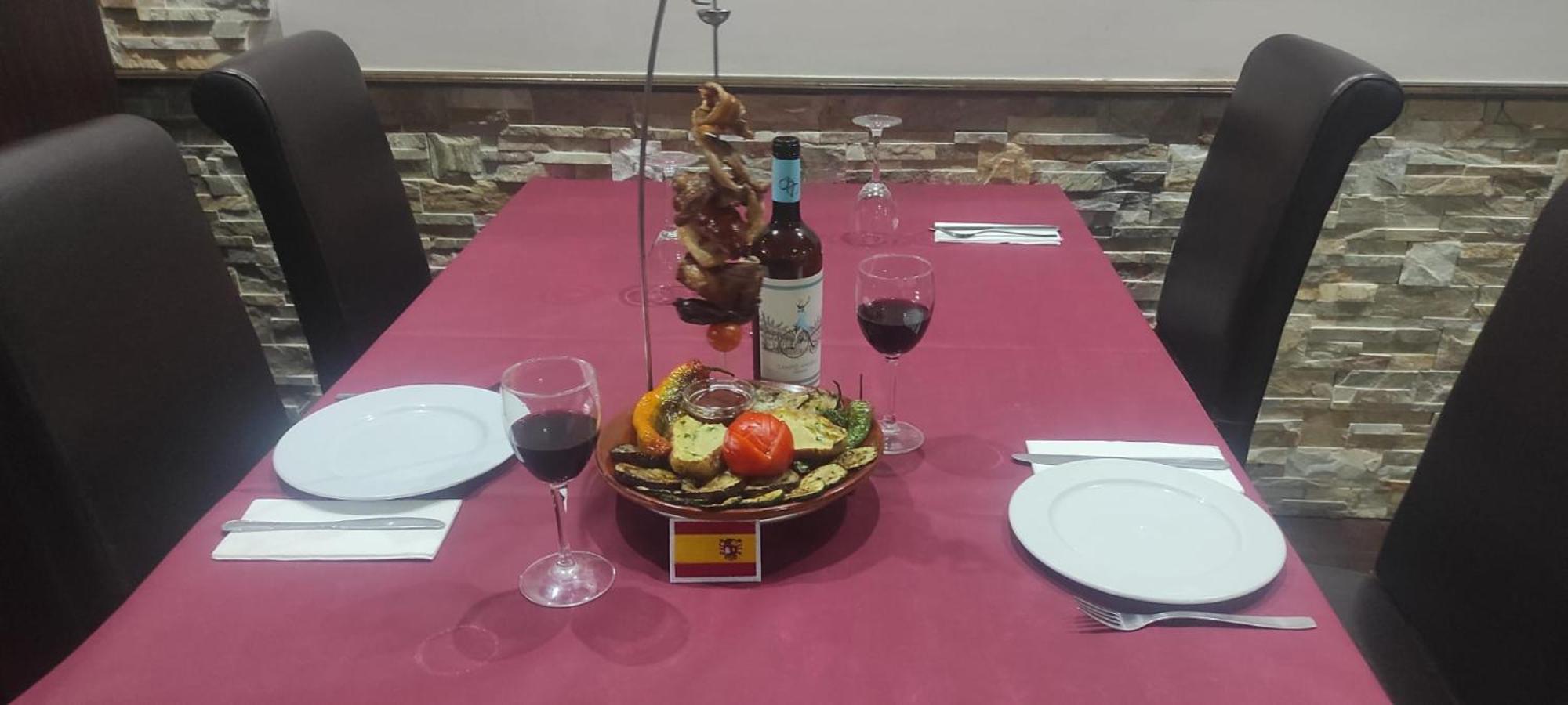 Hotel Restaurante El Patas Corral de Almaguer 외부 사진